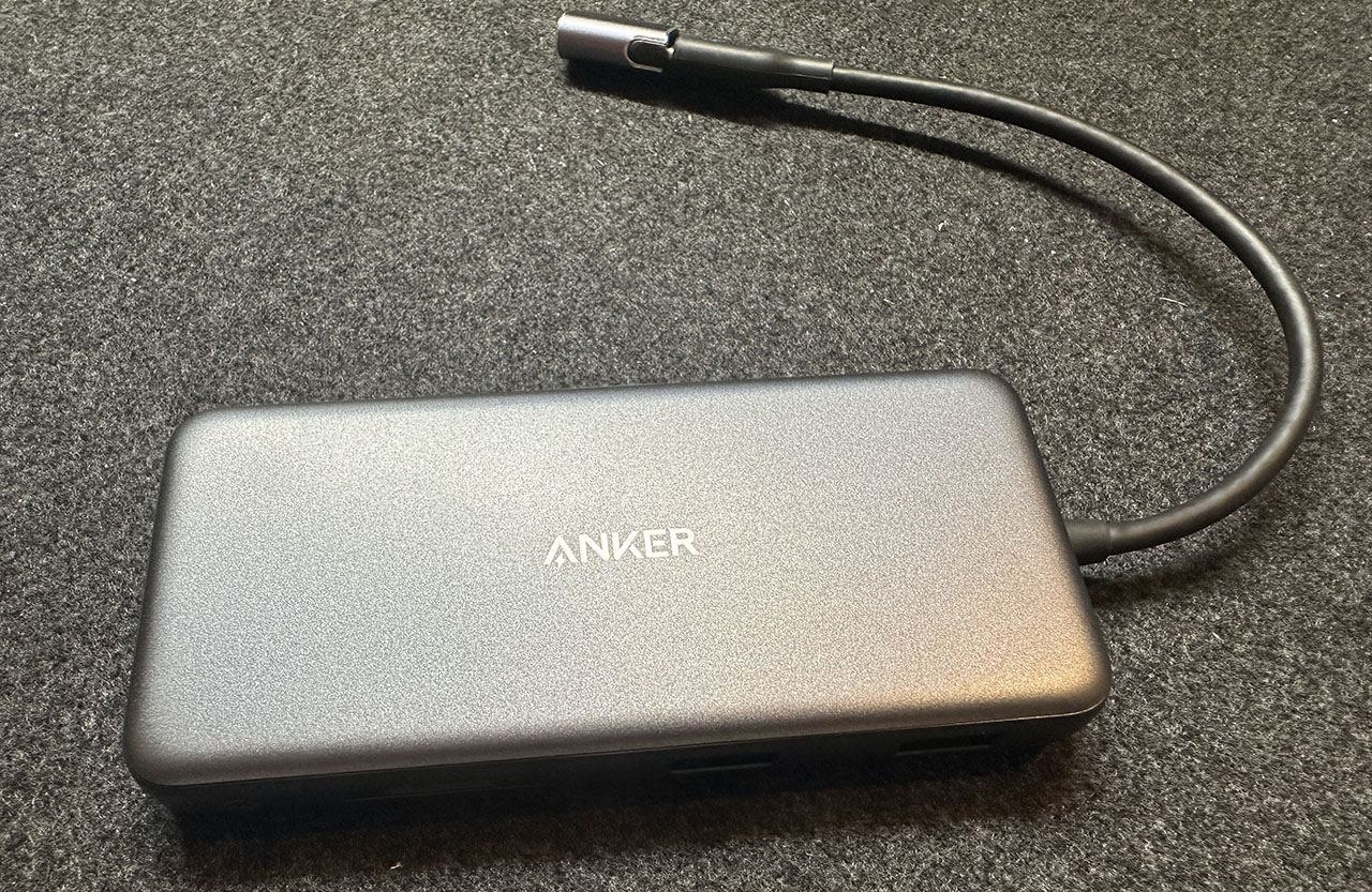 Anker PowerExpand 8-in-1 USB-C PD 10Gbps データ ハブ