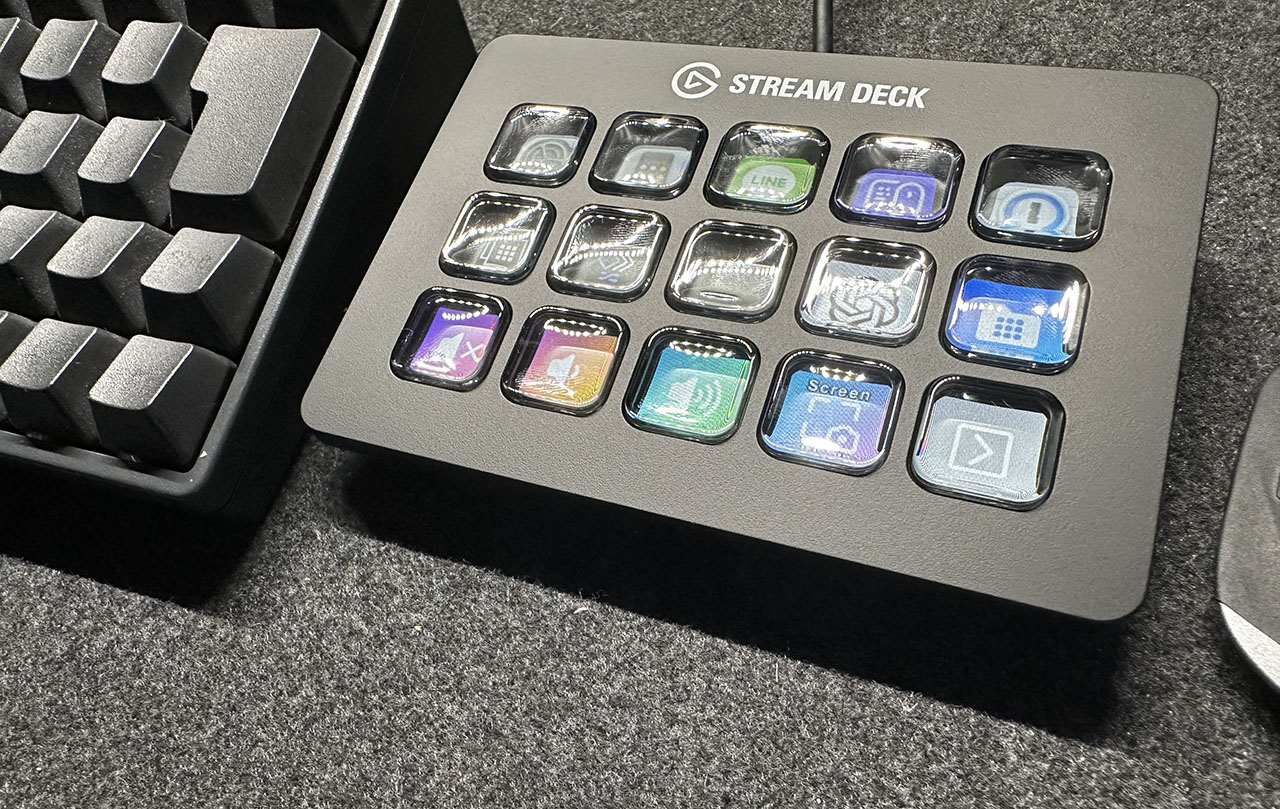 STREAM DECK MK.2